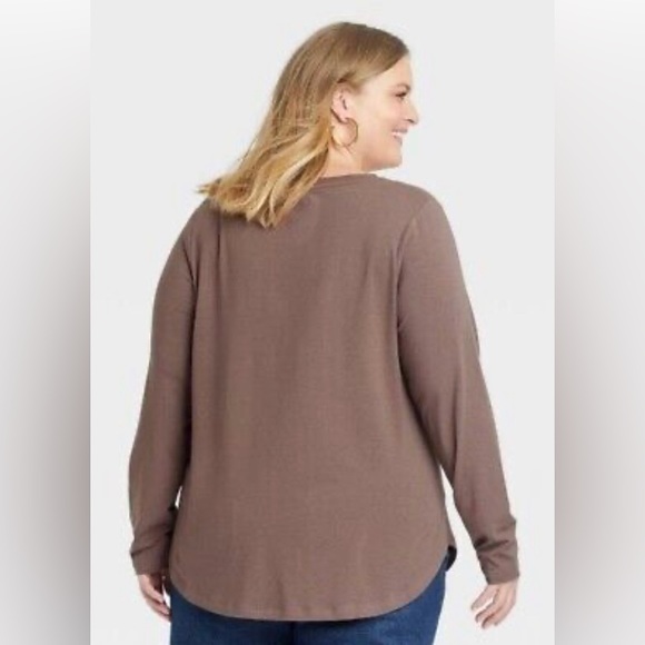 Ava & Viv™ Women's Plus Size Long Sleeve Relaxed T-Shirt Size 2X (20W/22W) Plum - Picture 2 of 10